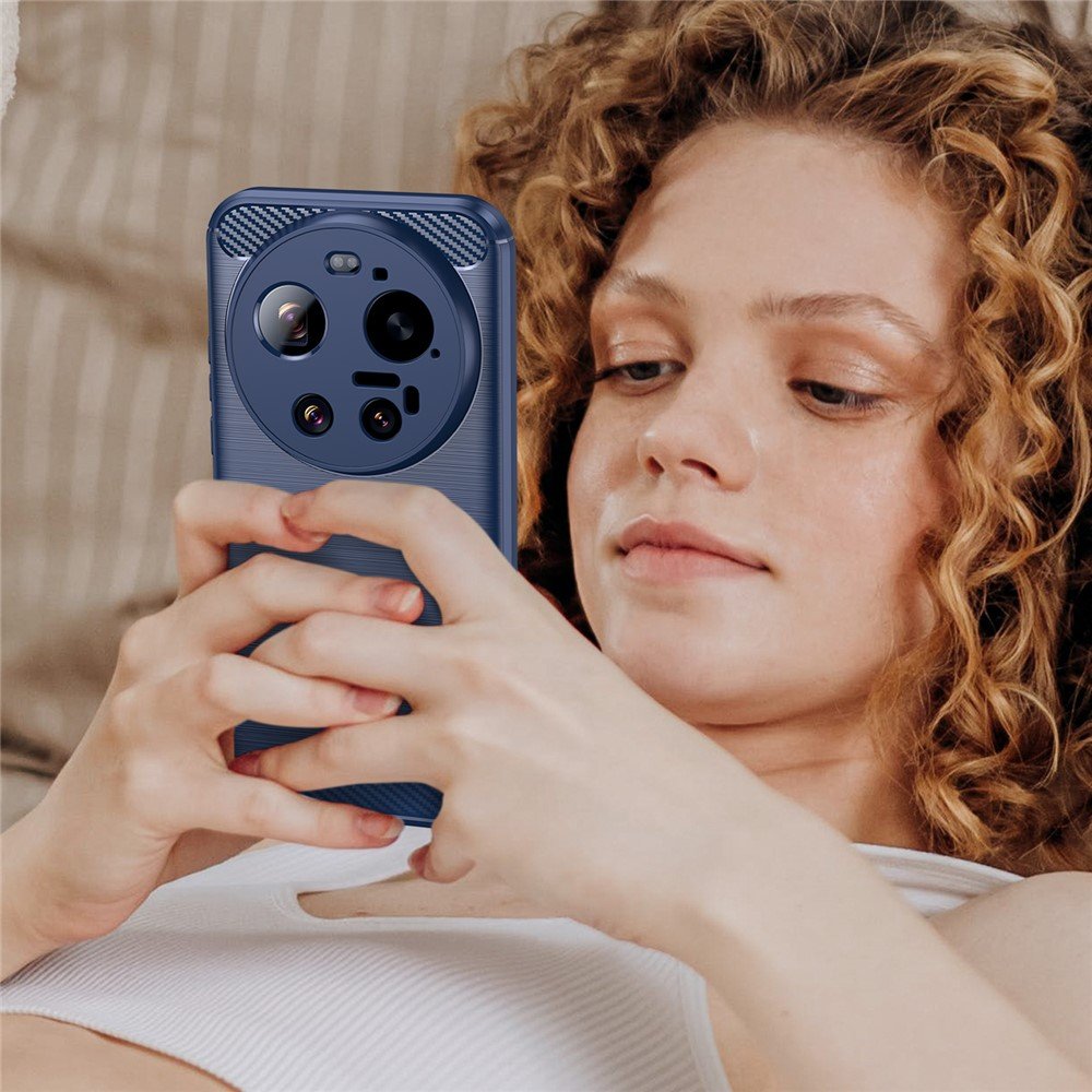 Carbon maskica za Xiaomi 17 Ultra - plava - Slika 5